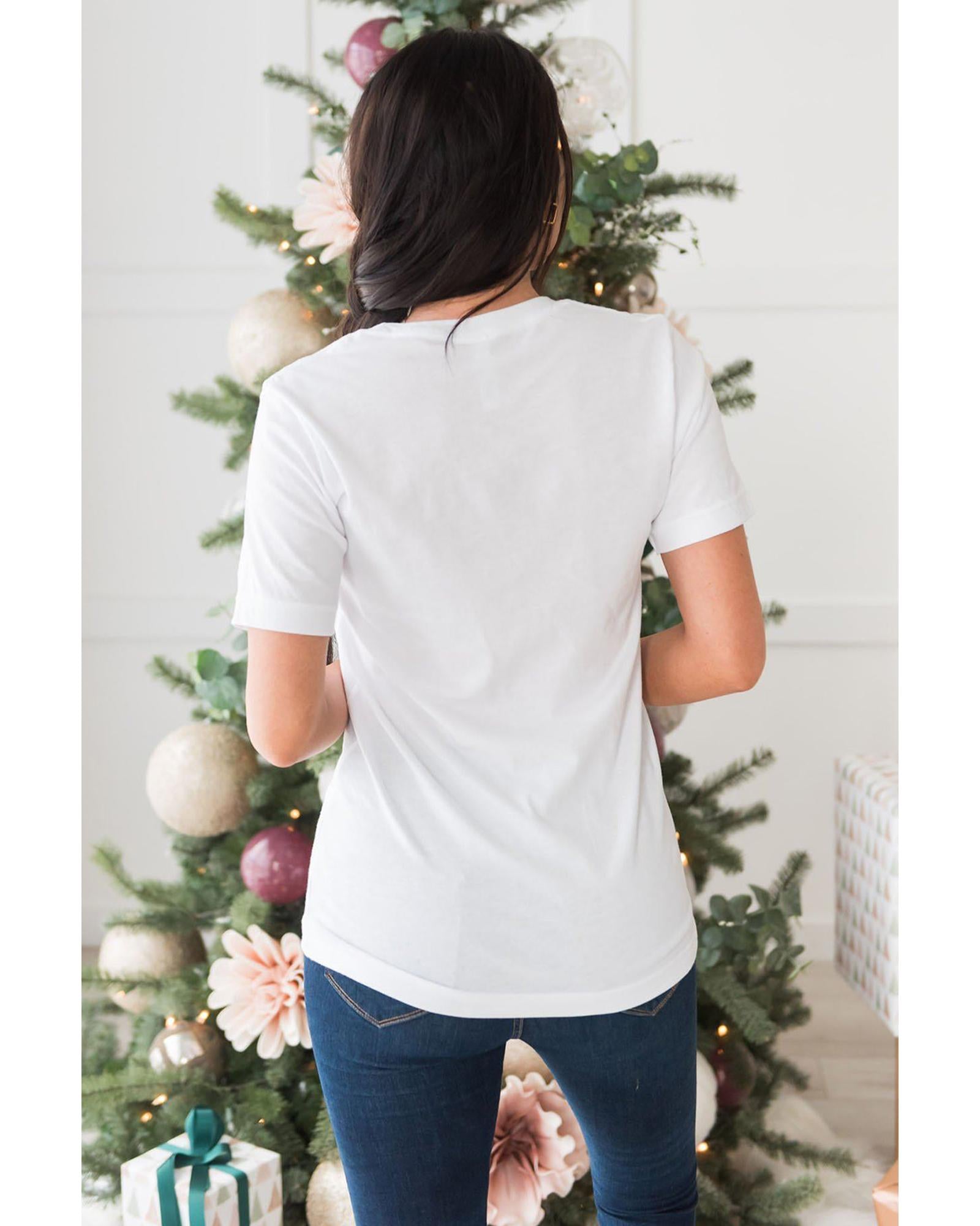 Azura Exchange Christmas Tree Graphic Tee - L