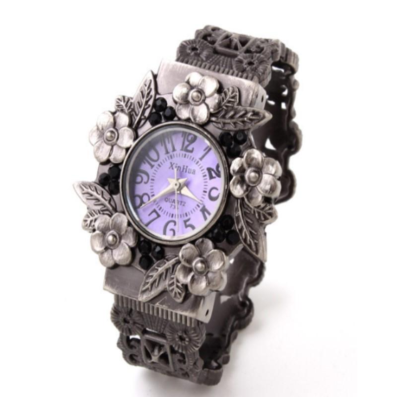 Flower Embossed Retro Bracelet Watch - Women Quartz - Black