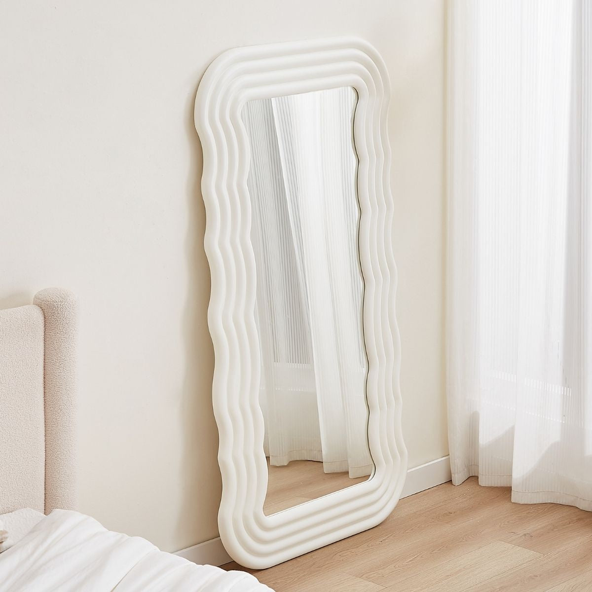 Kamila White Wavy-shaped Mirror