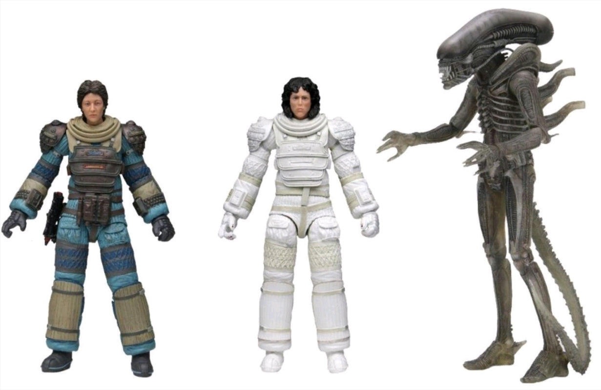 Alien - 40th Anniversary series 04 7" Action Figure Assortment (SENT AT RANDOM)