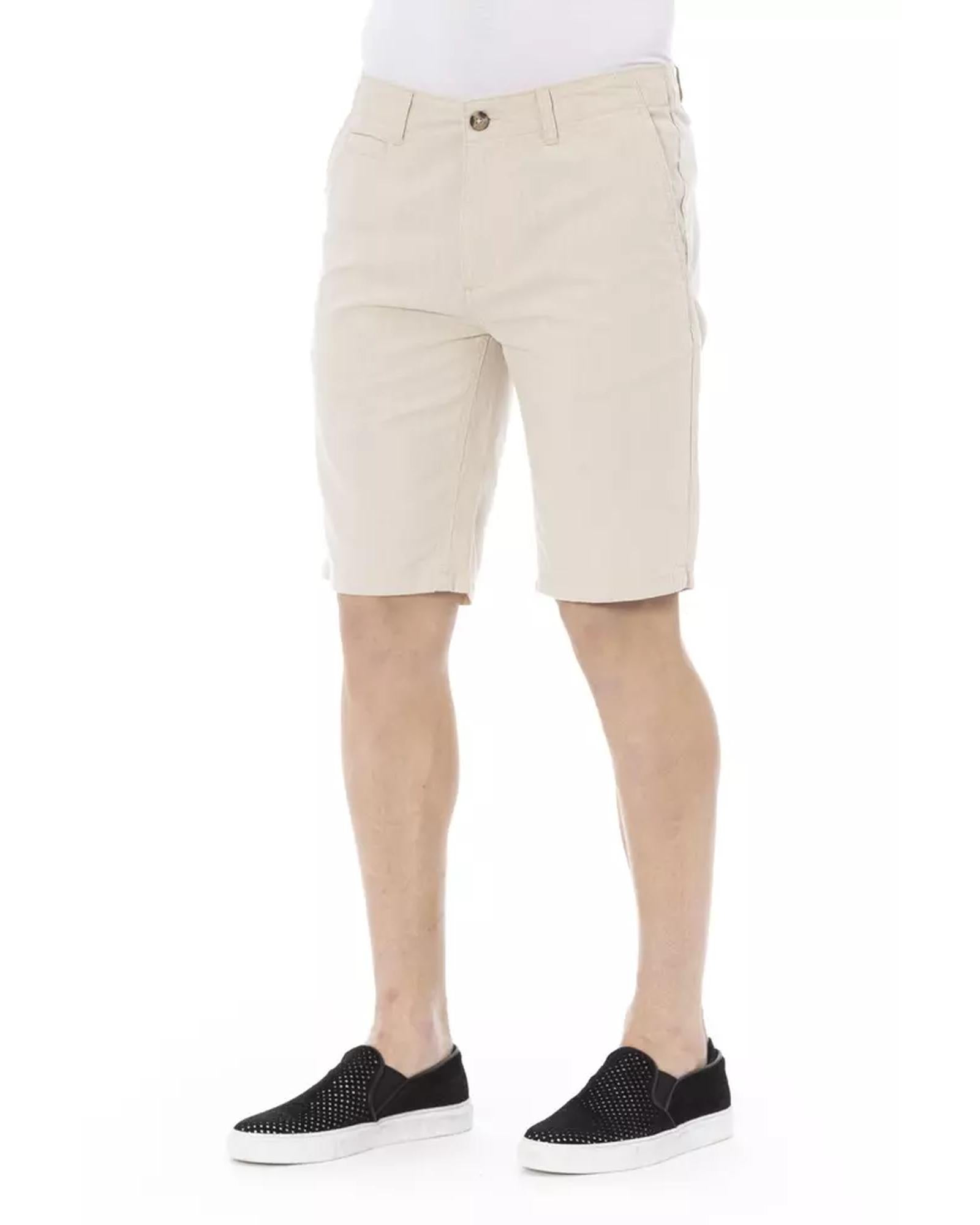 Solid Color Bermuda Shorts with Front Zipper and Button Closure. W44 US Men