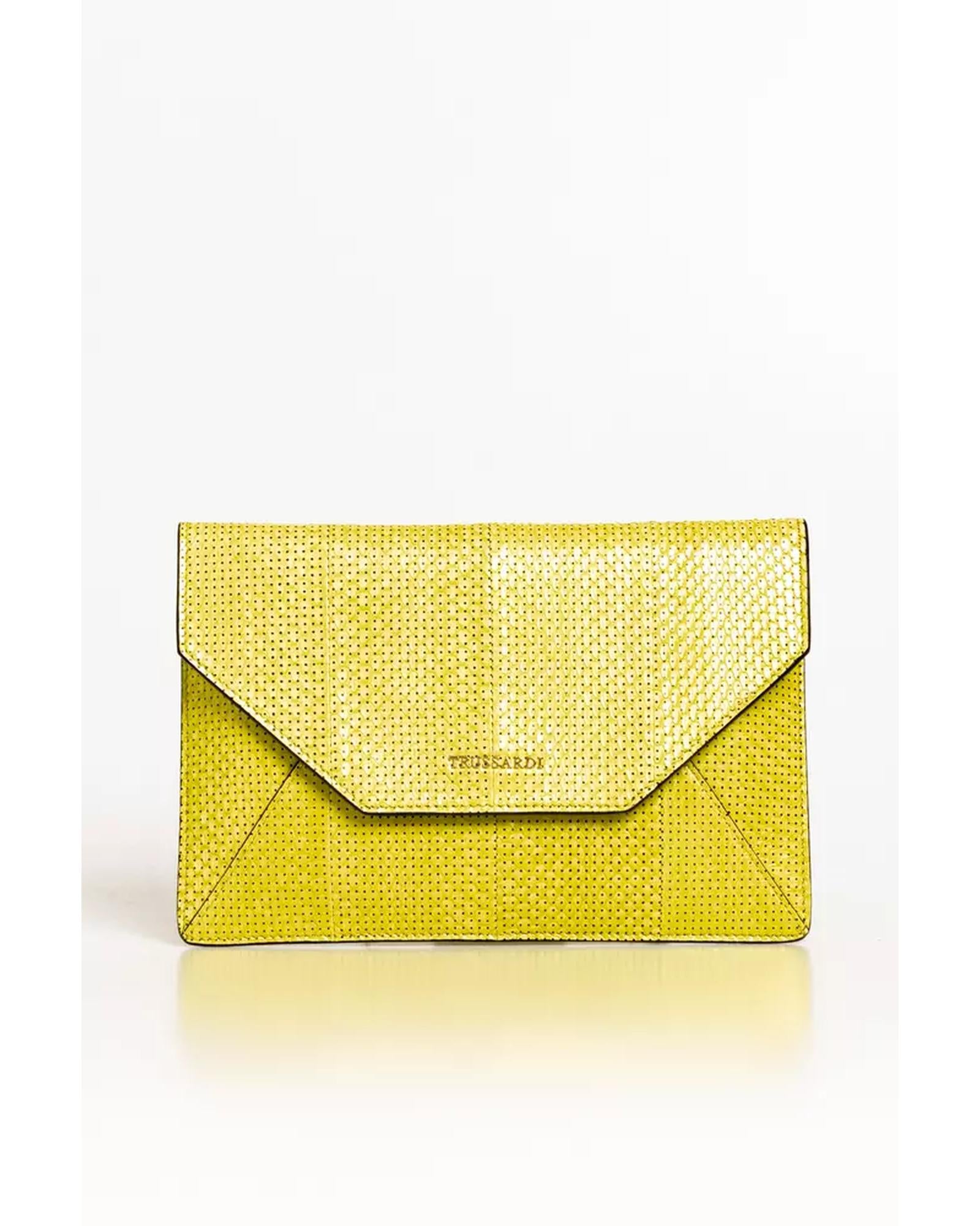 Enveloped in Precious Elaphe Leather: Classic Clutch with Perforated Details One Size Women