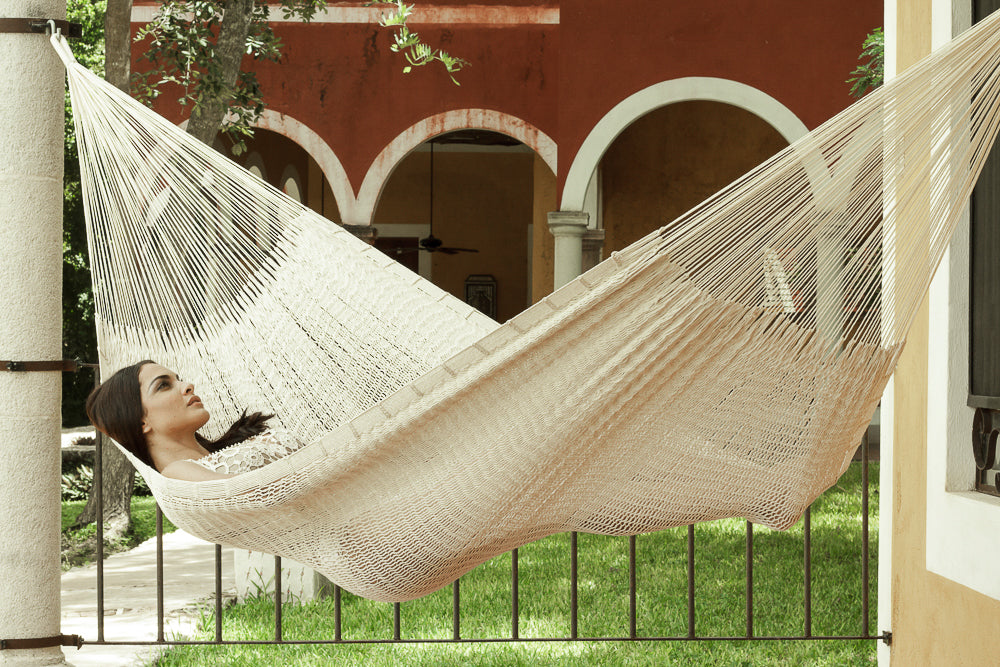 Outdoor undercover cotton Mayan Legacy hammock Family size Marble